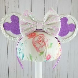 Mickey Balloon Minnie Mouse Ears Purple & White